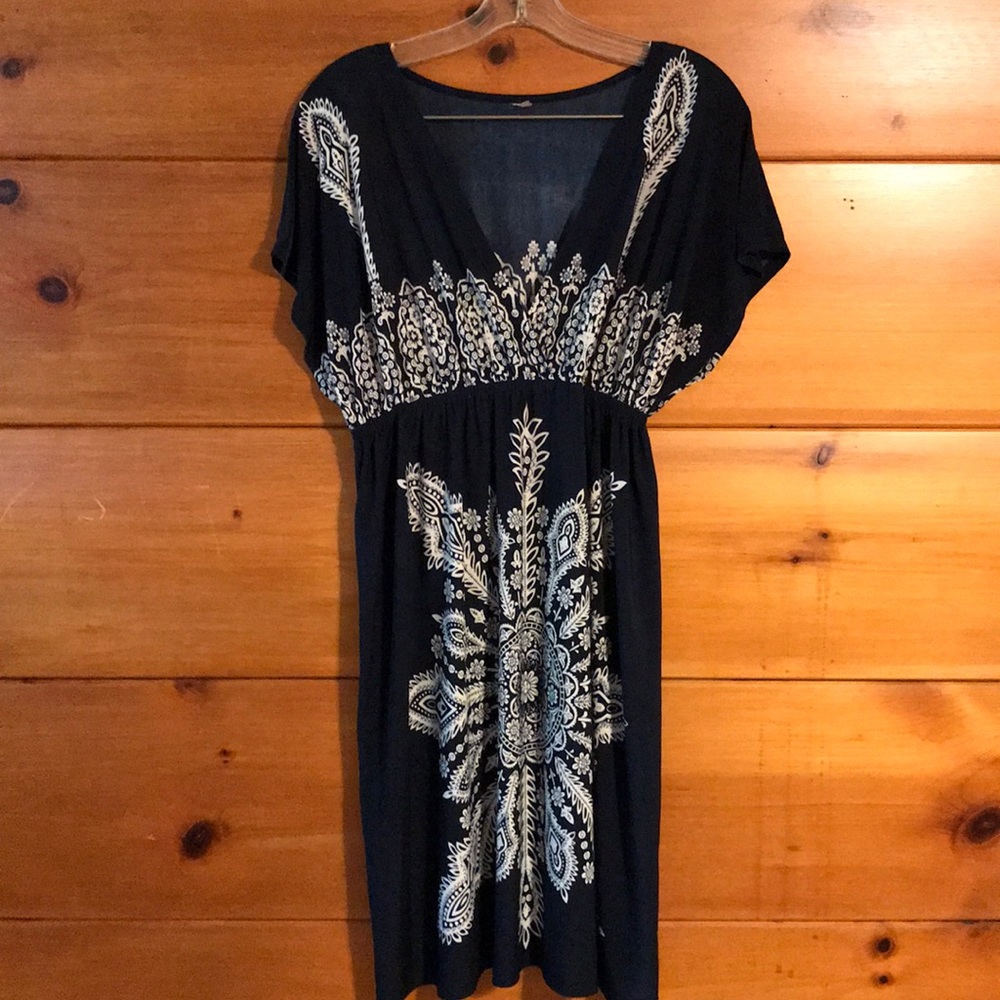 Summer dress size L or XL, stretchy
